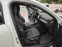 Volvo XC40 B3 Smart Fashion Edition - ფოტო 10
