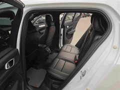 Volvo XC40 B3 Smart Fashion Edition - ფოტო 7