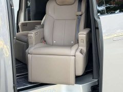 Li Auto MEGA Home Family Edition - ფოტო 9