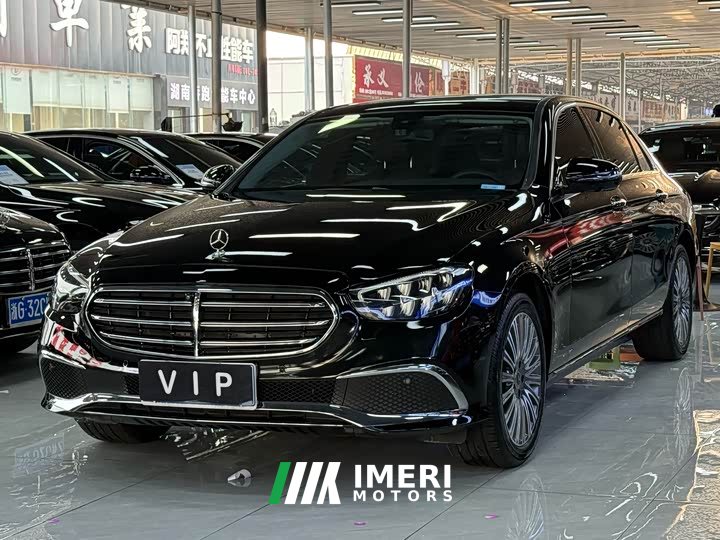 Mercedes-Benz E-Class Facelift E 300 L Fashion Edition
