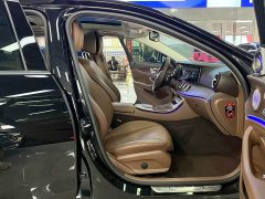 Mercedes-Benz E-Class Facelift E 300 L Fashion Edition - photo 11