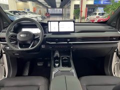 Geely Haoyue L 2.0T DCT Luxury - ფოტო 20