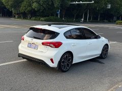 Ford Focus 2020 Hatchback EcoBoost 180 Automatic ST Line - ფოტო 6