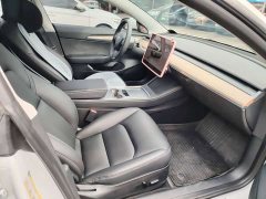 Tesla Model 3 Rear-Wheel Drive - ფოტო 11
