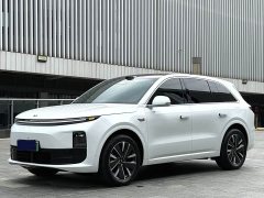Li Auto L6 Pro Smart Refresh Edition - ფოტო 1