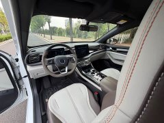BYD Qin PLUS Glory Edition DM-i 55KM Leading - ფოტო 9