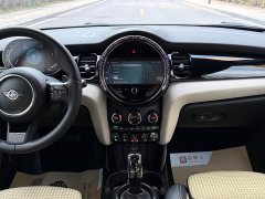 BMW 2023 MINI Cooper S Cabrio Artist Edition 2.0T - ფოტო 17