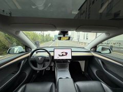 Tesla Model Y 2022 Facelift Rear-Wheel Drive - ფოტო 9