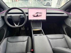 Tesla Model Y Rear-Wheel Drive - ფოტო 4