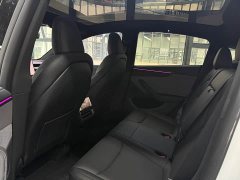 Tesla Model Y Rear-Wheel Drive - ფოტო 5