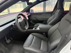 Tesla Model Y Rear-Wheel Drive - ფოტო 7