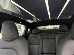 Tesla Model Y Rear-Wheel Drive - ფოტო 8