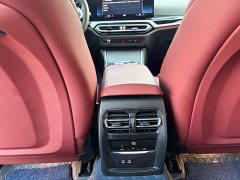 BMW 3 Series 325Li M Sport Night Edition Package - ფოტო 11