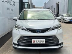 Toyota Sienna 2021 2.5L Hybrid Premium Edition - ფოტო 2
