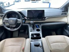 Toyota Sienna 2021 2.5L Hybrid Premium Edition - ფოტო 6