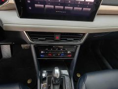 Volkswagen Touareg 2023 300TSI FWD Full Moon Edition - ფოტო 10