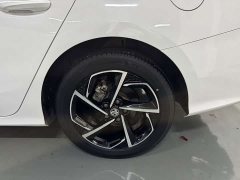 SAIC MG5 300TGI DCT Premium Luxury Edition - ფოტო 13