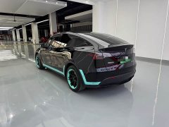 Tesla Model Y Standard Range RWD - ფოტო 15