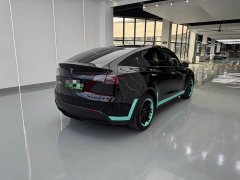 Tesla Model Y Standard Range RWD - ფოტო 17