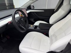 Tesla Model Y Standard Range RWD - ფოტო 4