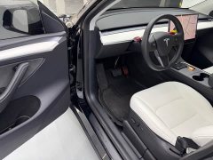 Tesla Model Y Standard Range RWD - ფოტო 5