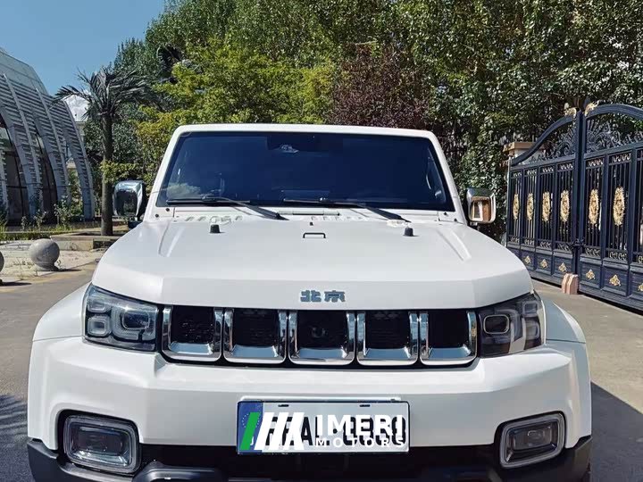 Beijing Jeep BJ40 2.0D Automatic Four-Wheel Drive Blade Hero Edition Swordsman Type