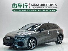 Audi A3 2023 Sportback 35 TFSI Fashion Sport - ფოტო 1