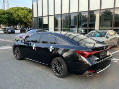 Toyota Avalon 2.0L XLE Premium Edition - ფოტო 14