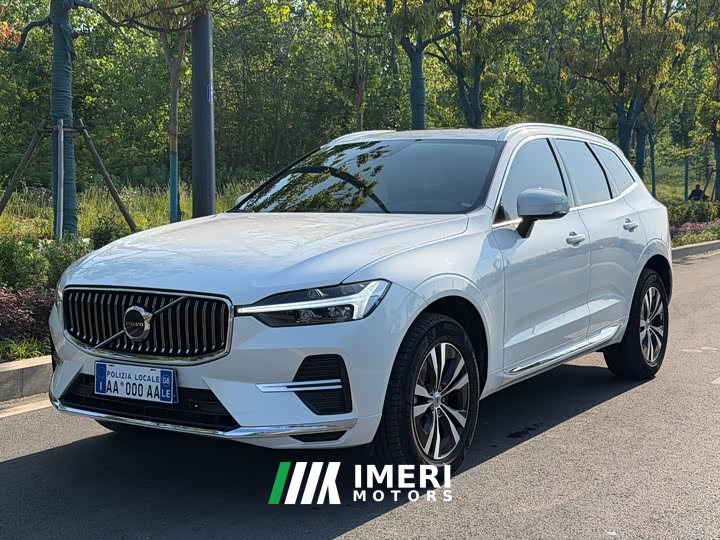 Volvo XC60 B5 AWD Smart Luxury Edition - ავტომობილი ჩინეთიდან