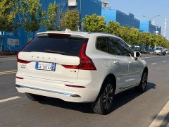 Volvo XC60 B5 AWD Smart Luxury Edition - ფოტო 10