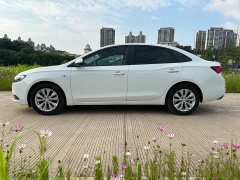 Buick Excelle 1.3T Automatic Mild Hybrid Entry-Level - ფოტო 4