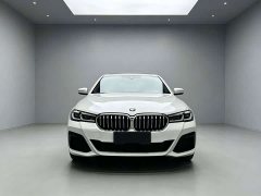 BMW 5 Series 530Li Premier M Sport Package - ფოტო 2