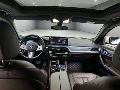 BMW 5 Series 530Li Premier M Sport Package - ფოტო 4