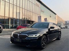 BMW 5 Series 530Li Luxury M Sport Package - ფოტო 1