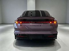 Lynk & Co Geely Lynk & Co 10 240 AWD Ultra Sport Edition - ფოტო 11