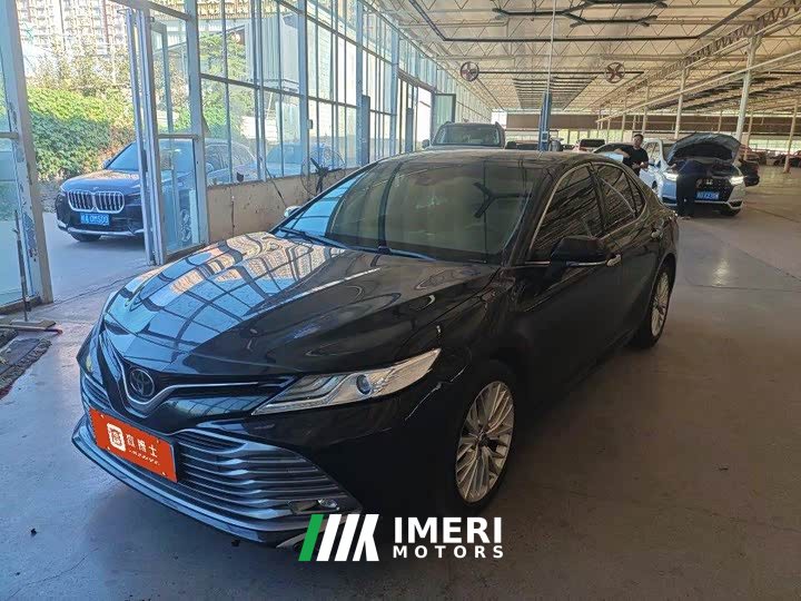 Toyota Camry 2019 Facelift 2.5G Luxury - ავტომობილი ჩინეთიდან