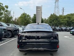 FAW Red Flag H6 2.0T Zhishang Edition - ფოტო 19