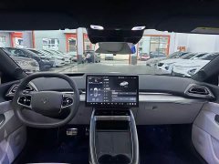 Arcfox Alpha S5 2024 560MAX 185kW - ფოტო 9
