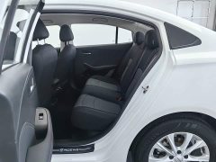 SAIC MG i5 2023 1.5L Manual Comfort Edition - ფოტო 15