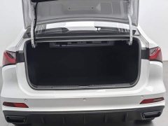 SAIC MG i5 2023 1.5L Manual Comfort Edition - ფოტო 16