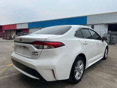 Toyota Corolla Hybrid 1.8H E-CVT Luxury - ფოტო 6