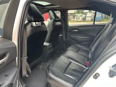 Toyota Corolla Hybrid 1.8H E-CVT Luxury - ფოტო 9