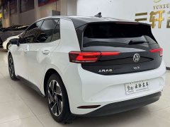 Volkswagen ID.3 Outstanding Edition - ფოტო 6