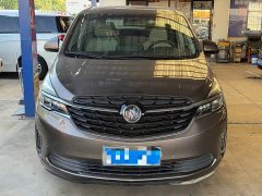 Buick GL8 Land Business Class 652T Premium - ფოტო 1