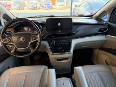 Buick GL8 Land Business Class 652T Premium - ფოტო 7