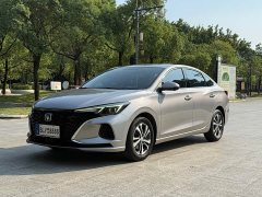 Changan Eado PLUS Blue Whale NE 1.4T GDI DCT Luxury - ფოტო 1