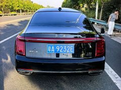 FAW Red Flag H9 2.0T Smart Connected Premium Edition - ფოტო 8