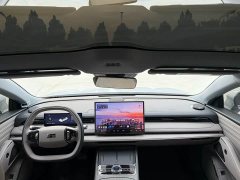 Geely Galaxy Xingyao 8 130km EM-i Premium Edition - ფოტო 8