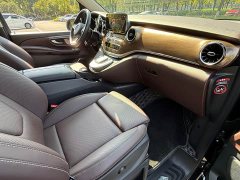 Mercedes-Benz V-Class 2022 V 260 L Long Wheelbase Luxury Edition - ფოტო 9
