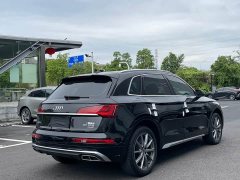Audi Q5L 40T Luxury Dynamic - ფოტო 18
